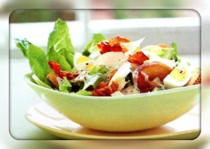 Salata Caesar cu pui reteta simpla clasic cu biscuiti la domiciliu (pui) Salata Caesar cu pui reteta simpla clasic cu biscuiti la domiciliu