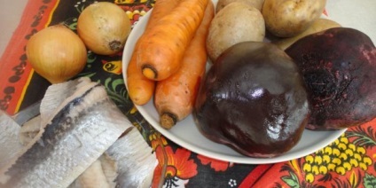 Hering sub o reteta clasica cu blana pas cu pas fotografii (reteta) Hering sub o haină de blană pas cu pas reteta clasica cu fotografii