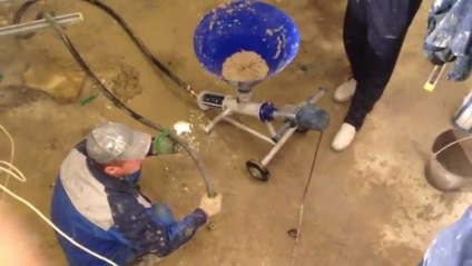 Pompa de vierme cu mâinile și aplicațiile (pompă) Pompa de vierme cu mâinile și aplicațiile