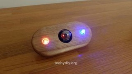 Spinner cu mâinile lor (lor) Spinner cu mâinile lor