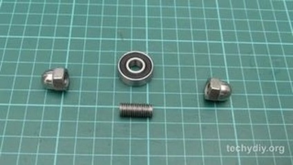 Spinner cu mâinile lor (lor) Spinner cu mâinile lor