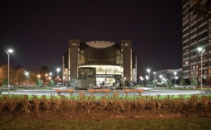 Teatre din Bucuresti, descriere, localizare, cum să obțineți (adresa) Teatre din București, descriere, adresa, indicații de orientare