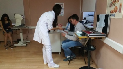 Întunecă în ochi atunci când te ridici cauza si tratament (tratament) Întunecă în ochi atunci când te ridici cauzele si tratamentul