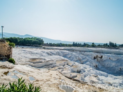 Pamukkale travertin - castel de bumbac din Turcia (bumbac) Pamukkale travertin - castel de bumbac în Turcia