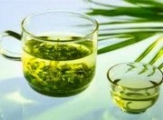 Băuturi cu un pahar ulcer peptic (cauza exacerbare) Băut băuturi cu un ulcer la stomac