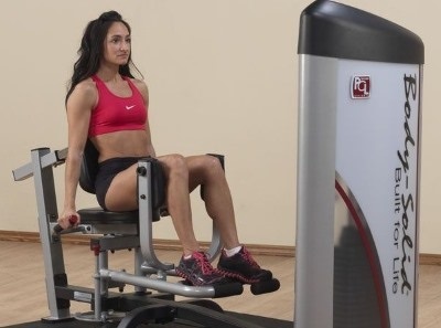 Exerciții pentru mușchi gluteus medius la domiciliu si in sala (musculare) Exerciții pentru mușchi gluteus medius la domiciliu și în sala