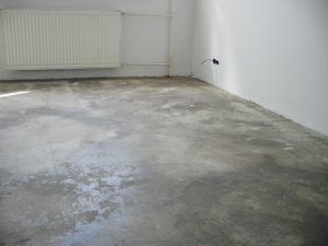 Izolație sub laminat pe tipuri de pardoseli din beton și stilul (styling) Izolație sub laminat pe tipuri de pardoseli din beton și styling