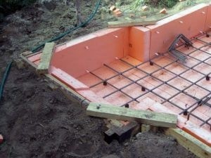 Izolație sub laminat pe tipurile de podea de beton si styling (laminat) Izolație sub laminat pe tipuri de pardoseli din beton și styling