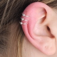 Helix piercing ureche (piercing) Helix Ureche Piercing