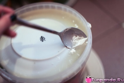 Yadrena roșii cu tambur fără tobe - panda casa (tomate murate) Yadrena roșii tambur fără tobe - casa panda