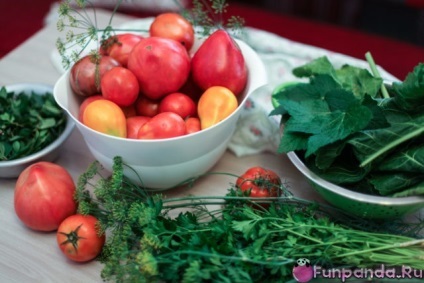 Yadrena roșii cu tambur fără tobe - panda casa (tomate sărate) Yadrena roșii tambur fără tobe - casa panda