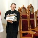Înlocuirea judecătorului în timpul procesului (proces) Înlocuirea judecătorului în timpul procesului