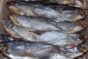 Sărare și uscare râu pește (uscare) Sărare și uscare pește râu