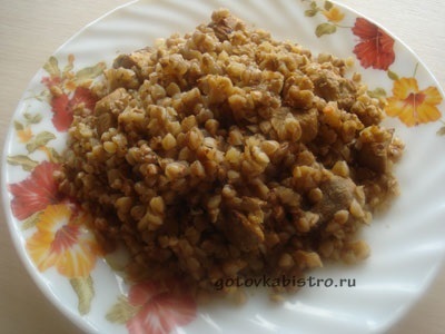 Pui fript la cuptor, se prepară o rapid și gustos (delicios) Friptură de pui în cuptor, pregătește un rapid și gustos