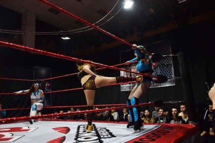 sport crud sau un spectacol ieftin tot adevărul despre wrestling în România - ghid de fitness (lupte) sport crud sau un spectacol ieftin tot adevărul despre wrestling în România - Ghid de fitness
