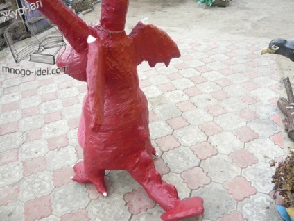 Dragon din sticle de plastic și master class spumă (șerpi) Dragon din sticle de plastic și master class spumă
