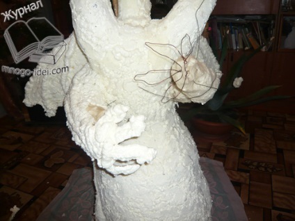 Dragon din sticle de plastic și master class spumă (Dragon) Dragon din sticle de plastic și master class spumă