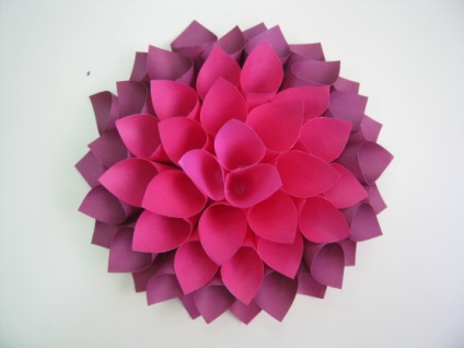 Flori de hartie „Dahlia“ (dezvoltarea copilului) Flori de hartie „dahlia“