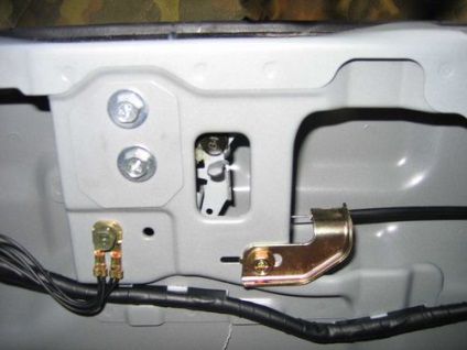 blocare hayon electric (ridicare) blocare hayon electric