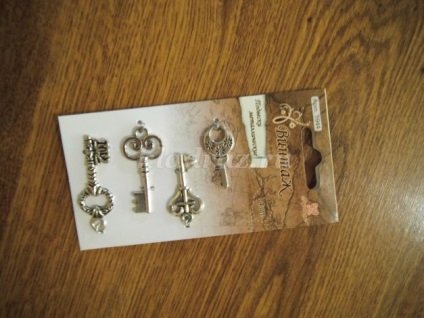 Kit de accesorii cu propriile lor mâini (ușor) Kit de accesorii cu propriile lor mâini