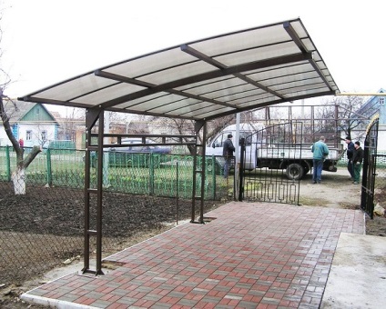 Carport cu propriile lor mâini - o mare alternativă la garaj