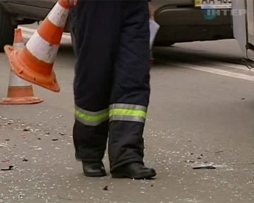 Efectuarea unui accident, de investigare a accidentelor, accident de circulație, ce să facă într-un accident (accident) Efectuarea unui accident, de investigare a accidentelor, accident de circulație, ce să facă în caz de urgență,