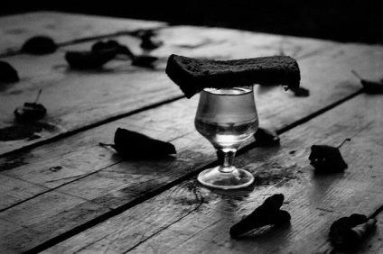 De ce nu pot mânca la furcile funerare (acolo) De ce nu pot mânca la furcile funerare