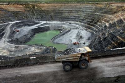 minereu de uraniu Minerale (uraniu) Minerale de minereu de uraniu