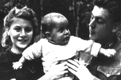 Vasily Stalin - biografia, viața personală, fotografii și cele mai recente știri (top știri) Vasily Stalin - biografia, viața personală, fotografii și cele mai recente știri