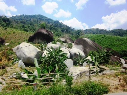 Rezerva, cascadă și Hot Springs Yang Bay din Nha Trang (Vietnam) fotografii, harta și video (Yang Bey Vietnam) Rezerva, cascadă și Hot Springs Yang Bay din Nha Trang (Vietnam) fotografii, harta si video