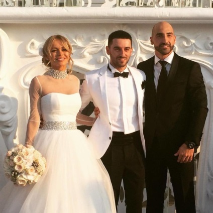 Seria stele - University - Anna Khil'kevich și iubitul ei s-au căsătorit (Khil'kevich) Seria stele - University - Anna Khil'kevich și iubitul ei s-au căsătorit