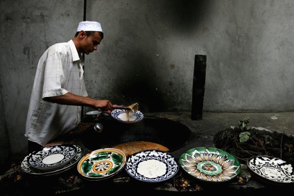 Ce și cum să mănânce uzbeci (Foto Depositphotos PhotoXPress) Ce și cum să mănânce uzbeci