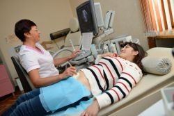 Doppler fetale (pentru a evalua stări de flux sanguin) Doppler fetal