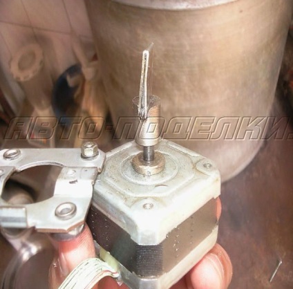 Cum de a face un vitezometru pe LED-urile motor pas cu pas (de a face) Cum de a face un vitezometru pe LED-urile motor pas cu pas