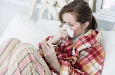 cerere Camforul ulei în ureche cu otită dacă picurare și modul de a trata copii (cerere) utilizarea de ulei de camfor în ureche cu otitei dacă copiii pot și cum îl să trateze