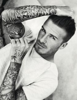 tatuaje frumoase pentru bărbați - mod bărbătesc de decorare corpului (bărbați) tatuaje frumoase pentru bărbați - modalitate de decorare a corpului bărbătesc