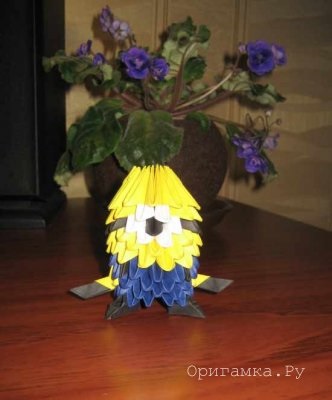 Origami Doll (modulul Kusudama) origami păpușă