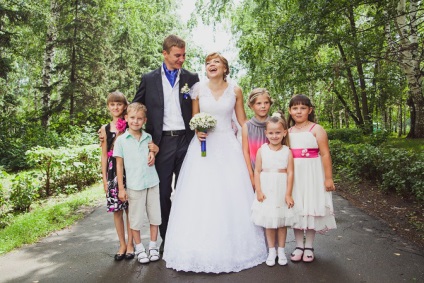Copiii mici la o nunta felicitări de la copil, cum să organizeze masa copiilor (felicitări) Copiii mici la o nunta felicitări de la copil, cum să organizeze masa copiilor