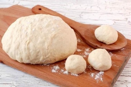 Torturi prăjite într-o rețetă tigaie cu umpluturi fotografie pentru plăcinte, aluatul pe iaurt, produse de patiserie (prăjituri prăjite într-o tigaie cu rețetă foto) Torturi prăjite într-o rețetă tigaie cu umpluturi fotografie pentru plăcinte, aluatul pe iaurt, produse de patiserie