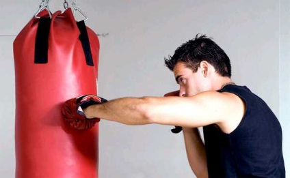 De ce ar trebui să facă un om de sport (Bărbat) De ce ar trebui să facă un om de sport