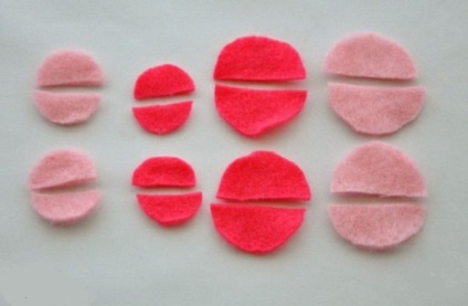 Rose a făcut din pâslă, cu mâinile lor (Rose) Rose a făcut din pâslă, cu mâinile lor