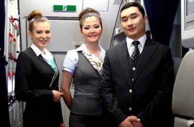 Câte însoțitorii de zbor sunt în Aeroflot (Aeroflot) Cât de mulți sunt în Aeroflot stewardesă