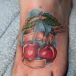 cireșe Tattoo, culoare, stil, tehnica, dimensiunea și zona a corpului (tehnica) cireșe Tattoo, culoare, stil, tehnica, dimensiunea și zona a corpului