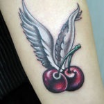 cireșe Tattoo, culoare, stil, tehnica, dimensiunea și zona a corpului (cires) cireșe Tattoo, culoare, stil, tehnica, dimensiunea și zona a corpului