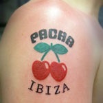 cireșe Tattoo, culoare, stil, tehnica, dimensiunea și zona a corpului (de culoare) cireșe Tattoo, culoare, stil, tehnica, dimensiunea și zona a corpului