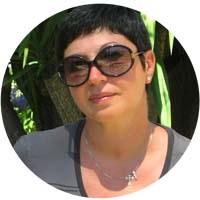 Buletinul grădinar - trandafirii din grădină prizonierul Alony Novikovoy (Novikova) Buletinul grădinar - trandafirii din grădină prizonierul Alony Novikovoy