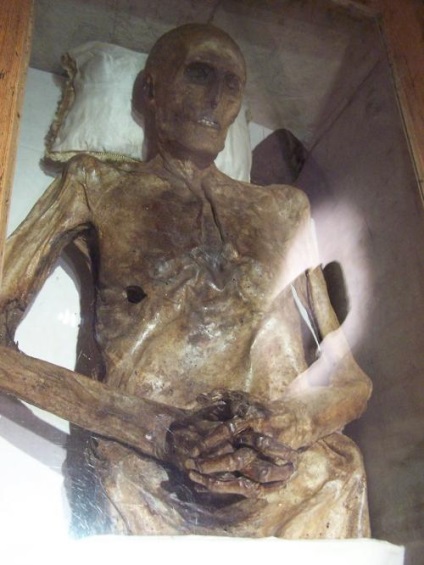 15 Mumiile cele mai terifiante ale lumii (mai mult) 15 Cel mai terifiant mumii lume