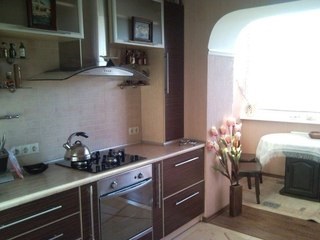 Design-o bucătărie mică, cu un balcon, interior, foto, video (interior) Design-o bucătărie mică, cu un balcon, interior, foto, video