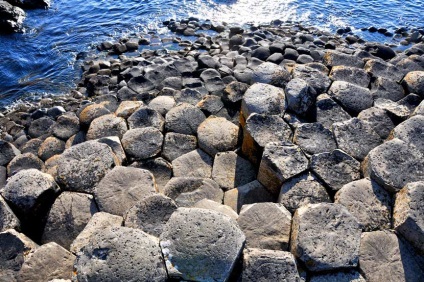 Descrierea gigant rutier, fotografie (prisme) Descriere Causeway Giant, fotografii