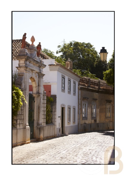 Faro (Spotlight) (Portugalia) Faro (reflector)